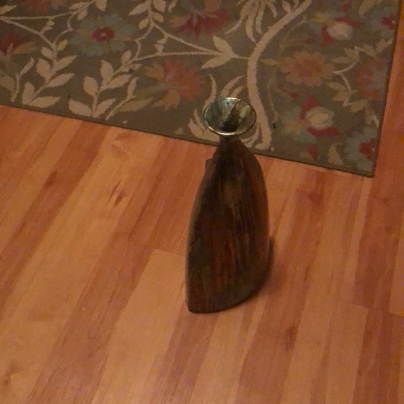 Vase - Picture 2 of 2